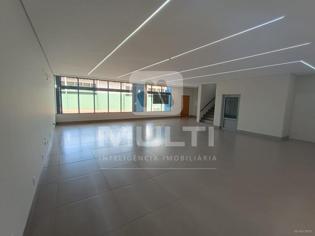 Conjunto Comercial-Sala à venda com 1 quarto, 222m² - Foto 3