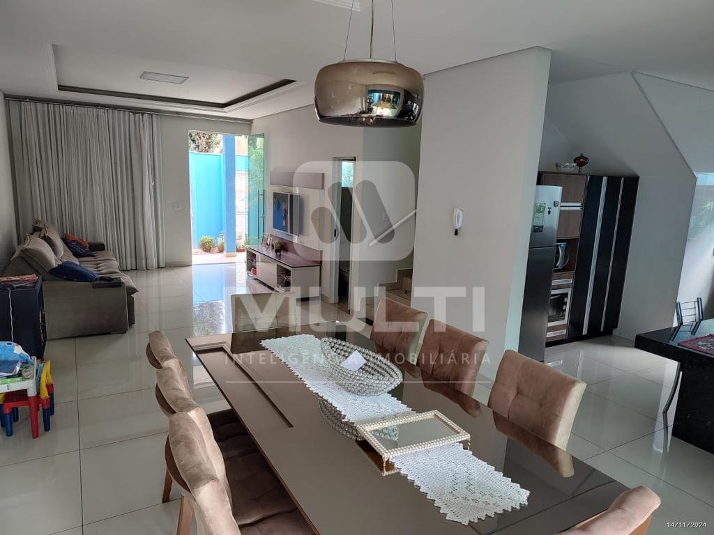 Casa, 3 quartos, 274 m² - Foto 6