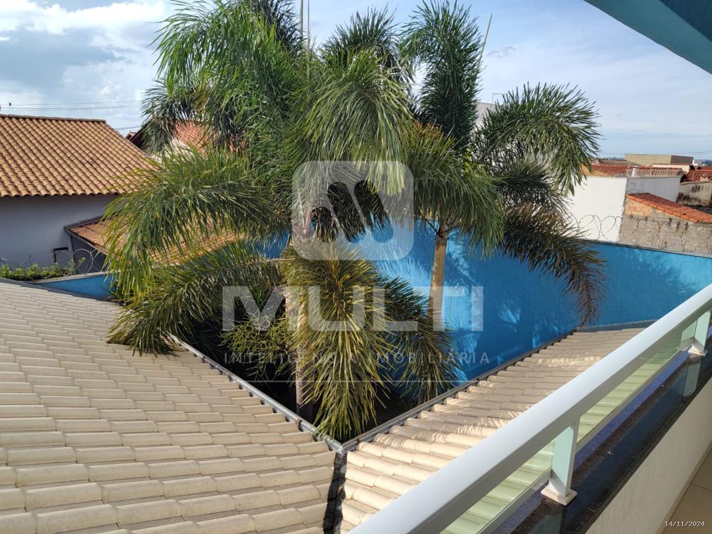 Casa, 3 quartos, 274 m² - Foto 15