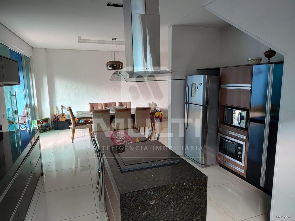 Casa, 3 quartos, 274 m² - Foto 29