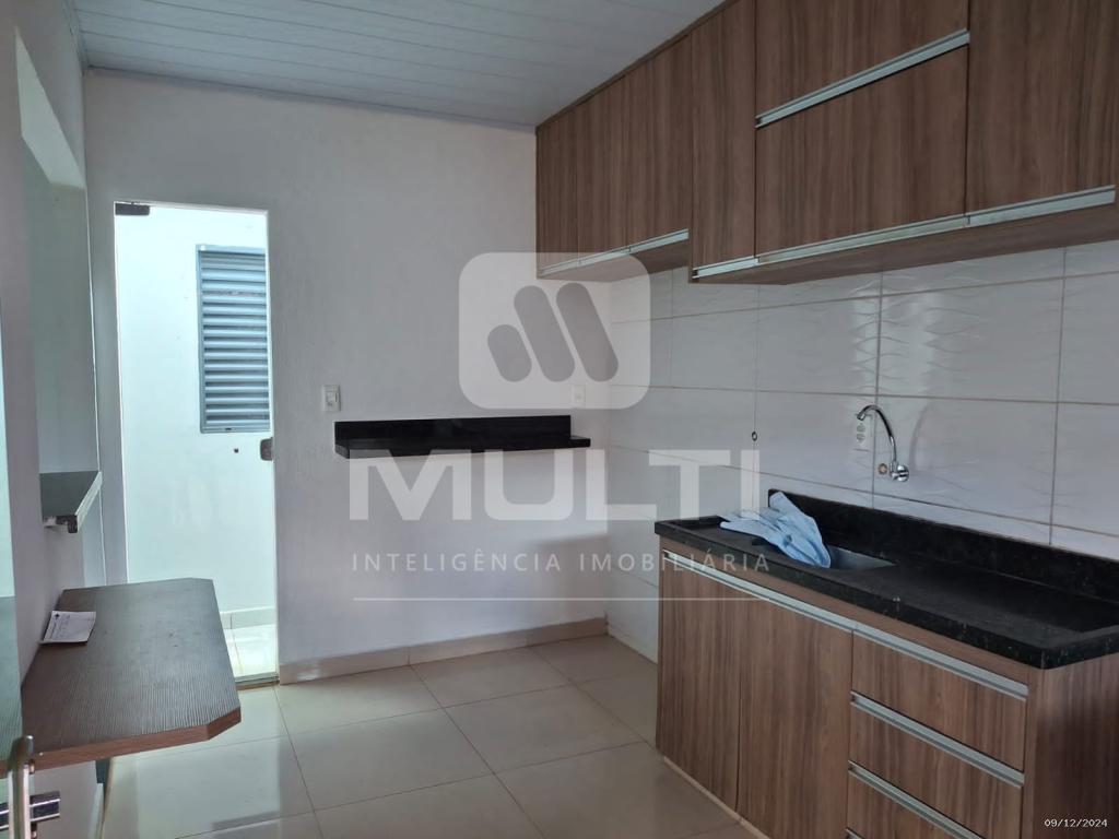 Casa, 3 quartos, 130 m² - Foto 2