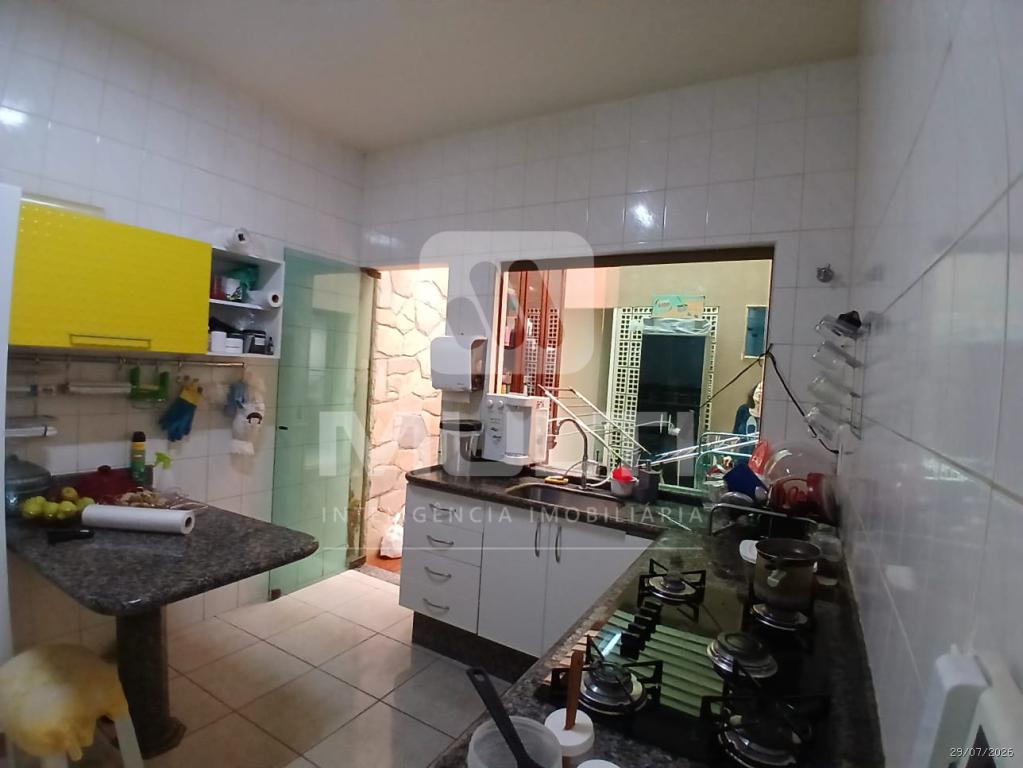 Casa, 3 quartos, 200 m² - Foto 14
