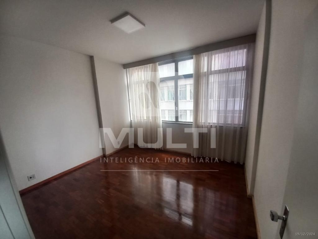 Apartamento, 4 quartos, 260 m² - Foto 11