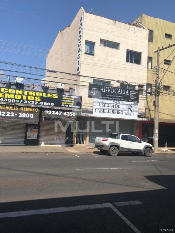 Loja-Salão à venda com 1 quarto, 150m² - Foto 1