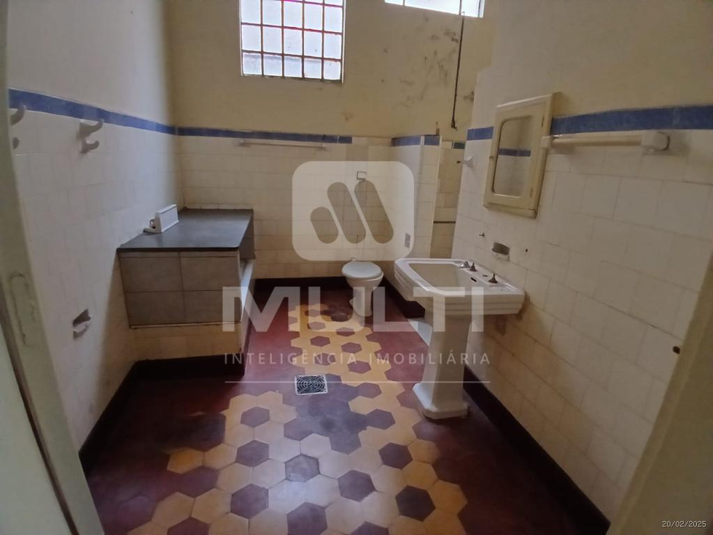 Casa, 4 quartos, 403 m² - Foto 19