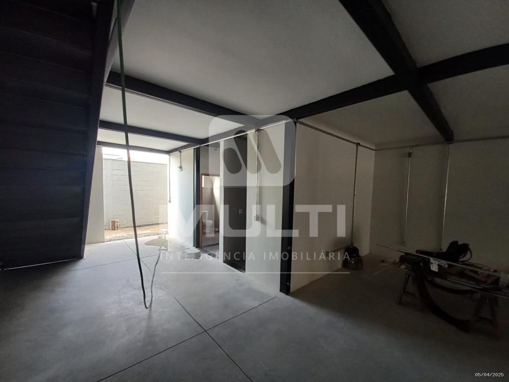 Loja-Salão à venda com 1 quarto, 300m² - Foto 3