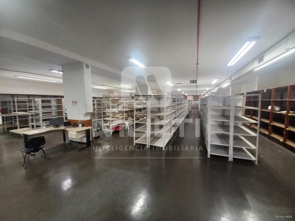 Loja-Salão, 9350 m² - Foto 17