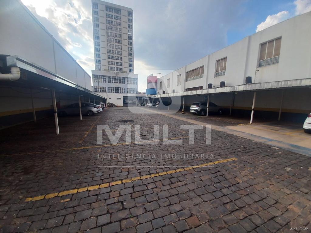 Loja-Salão, 9350 m² - Foto 20