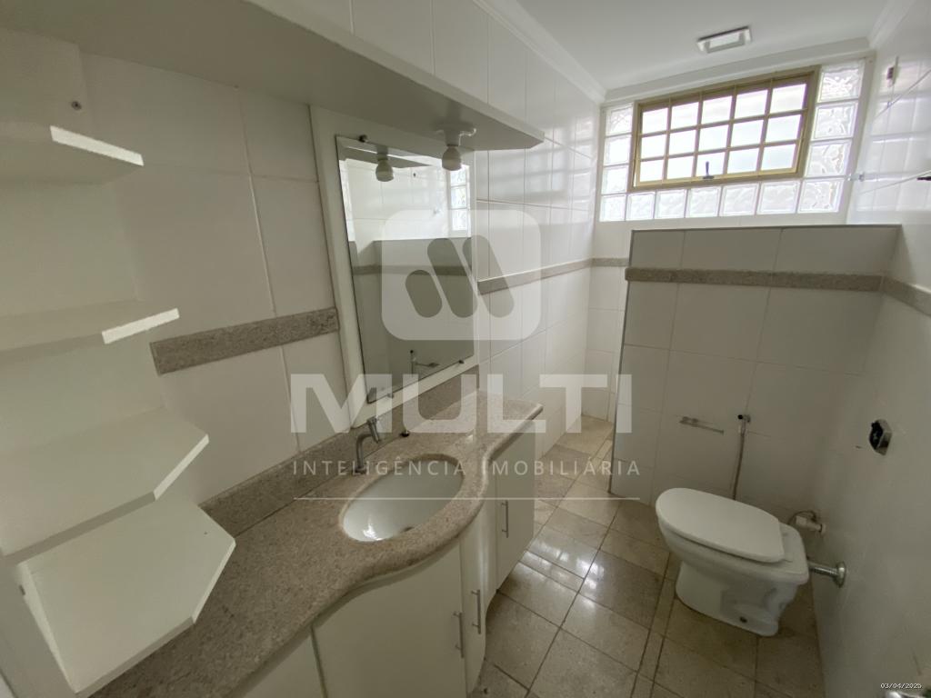 Casa, 3 quartos, 212 m² - Foto 7