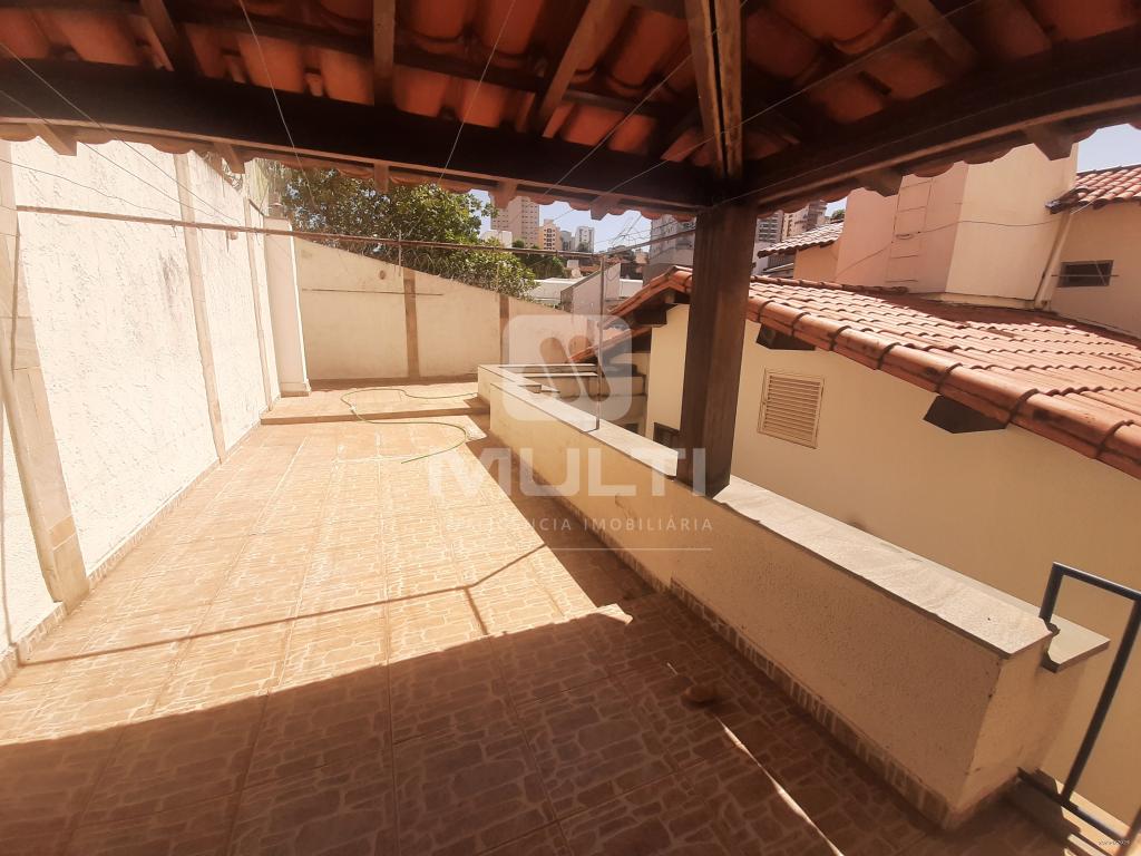 Casa à venda com 4 quartos, 324m² - Foto 38