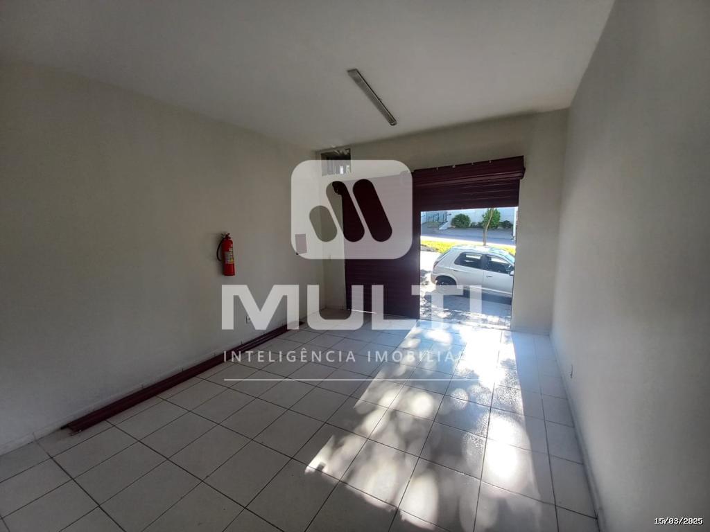 Prédio Inteiro à venda com 1 quarto, 477m² - Foto 2