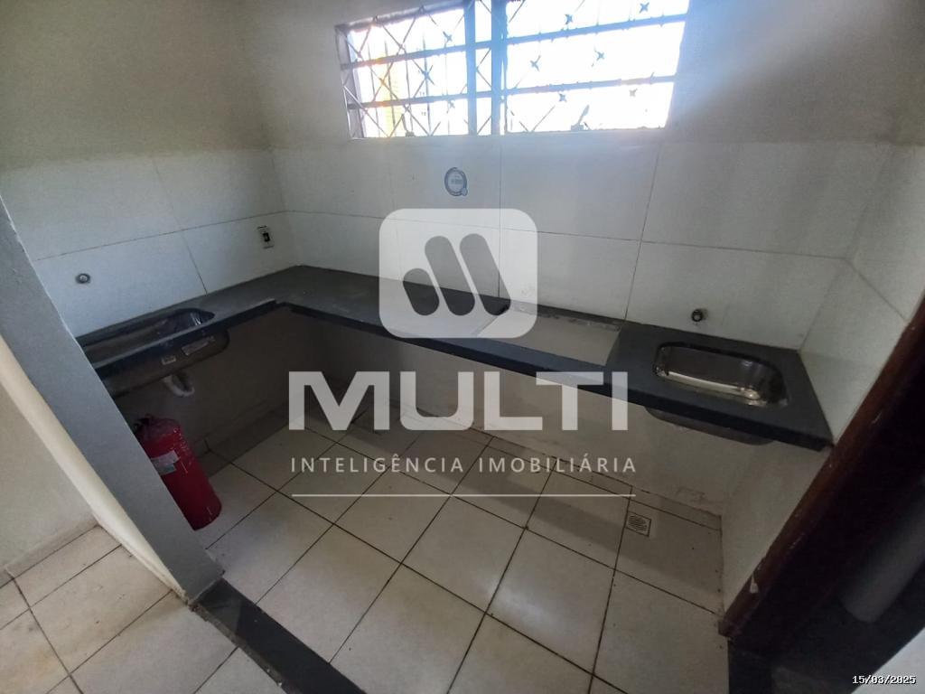 Prédio Inteiro à venda com 1 quarto, 477m² - Foto 3