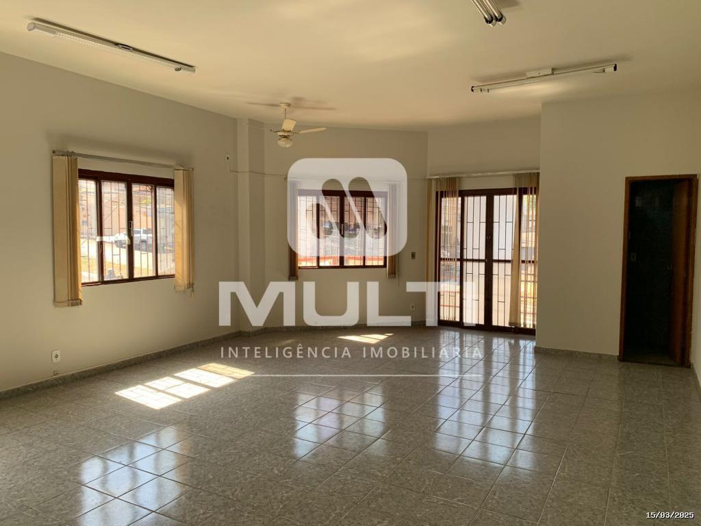 Prédio Inteiro à venda com 1 quarto, 477m² - Foto 7