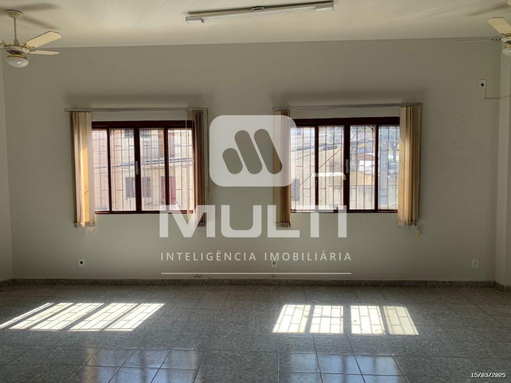 Prédio Inteiro à venda com 1 quarto, 477m² - Foto 8