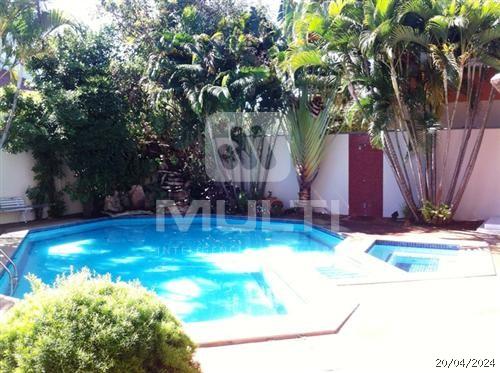 Casa à venda com 4 quartos, 620m² - Foto 10