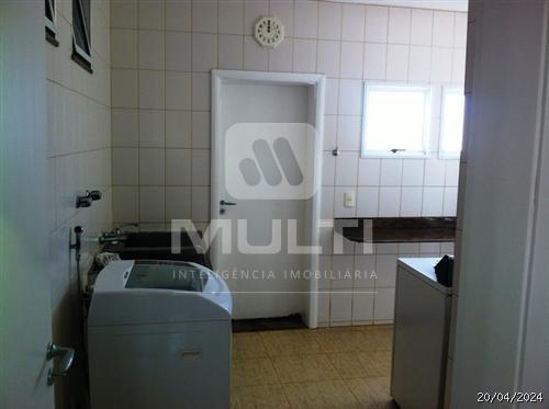 Casa à venda com 4 quartos, 620m² - Foto 12