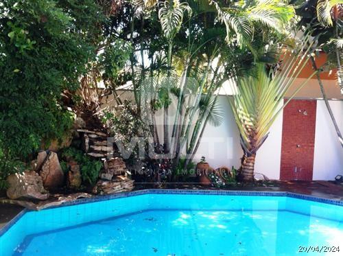 Casa à venda com 4 quartos, 620m² - Foto 19