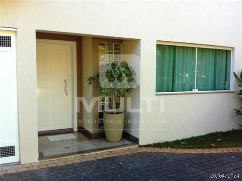 Casa à venda com 4 quartos, 620m² - Foto 22