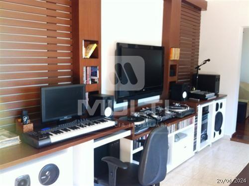 Casa à venda com 4 quartos, 620m² - Foto 29
