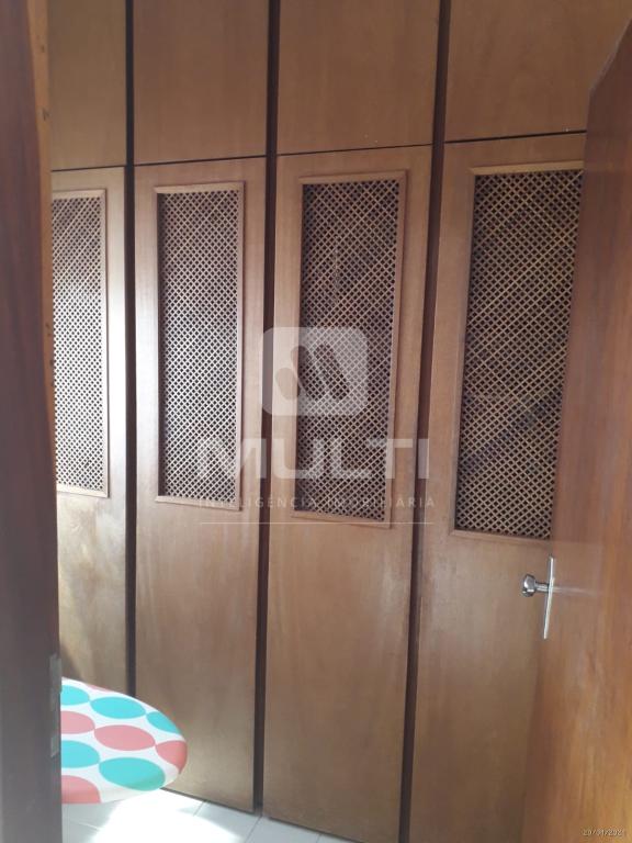 Apartamento à venda com 3 quartos, 178m² - Foto 11