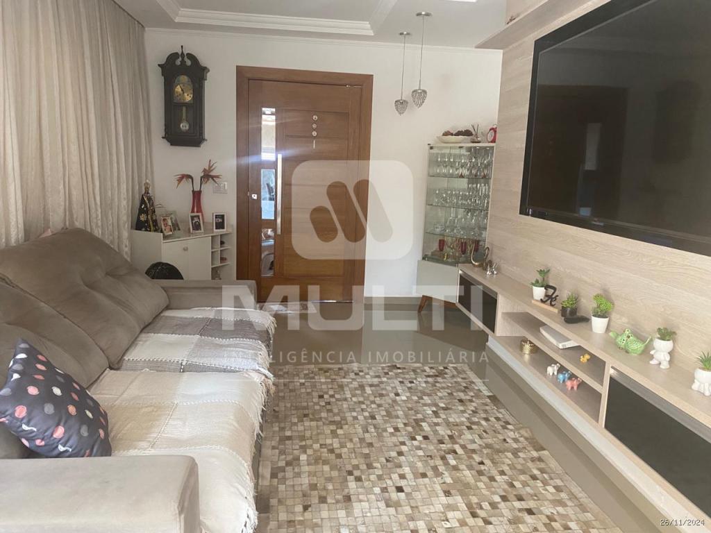 Casa, 3 quartos, 440 m² - Foto 2