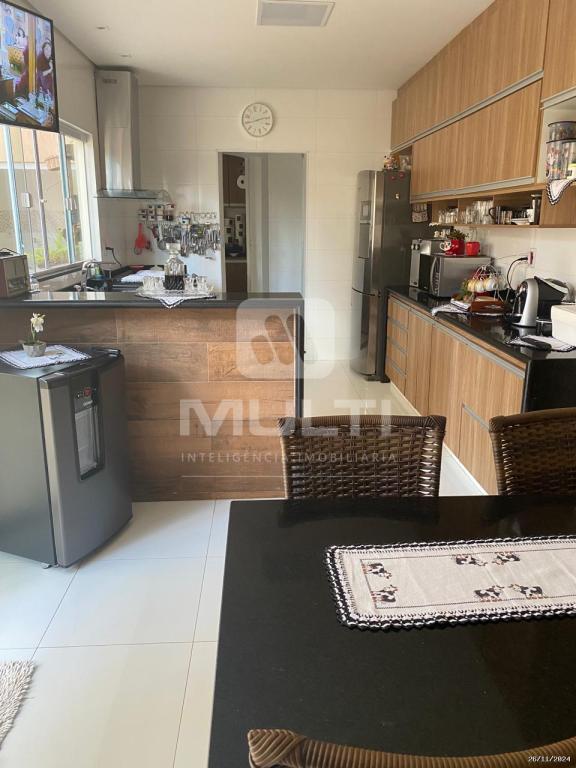 Casa, 3 quartos, 440 m² - Foto 14