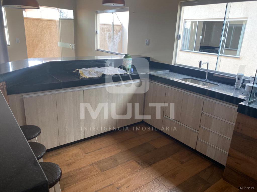 Casa, 3 quartos, 440 m² - Foto 22