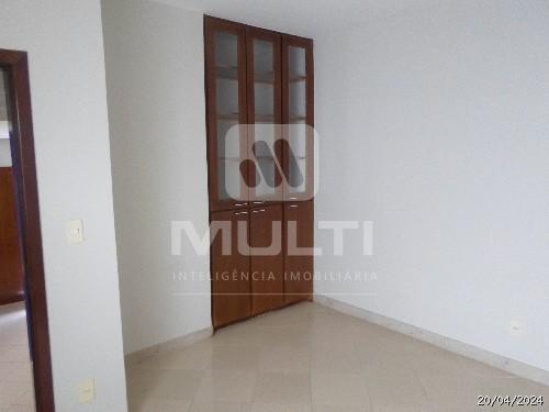 Prédio Inteiro à venda com 3 quartos, 171m² - Foto 8