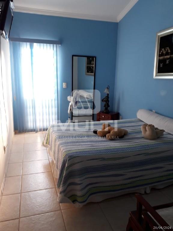 Casa, 3 quartos, 250 m² - Foto 3