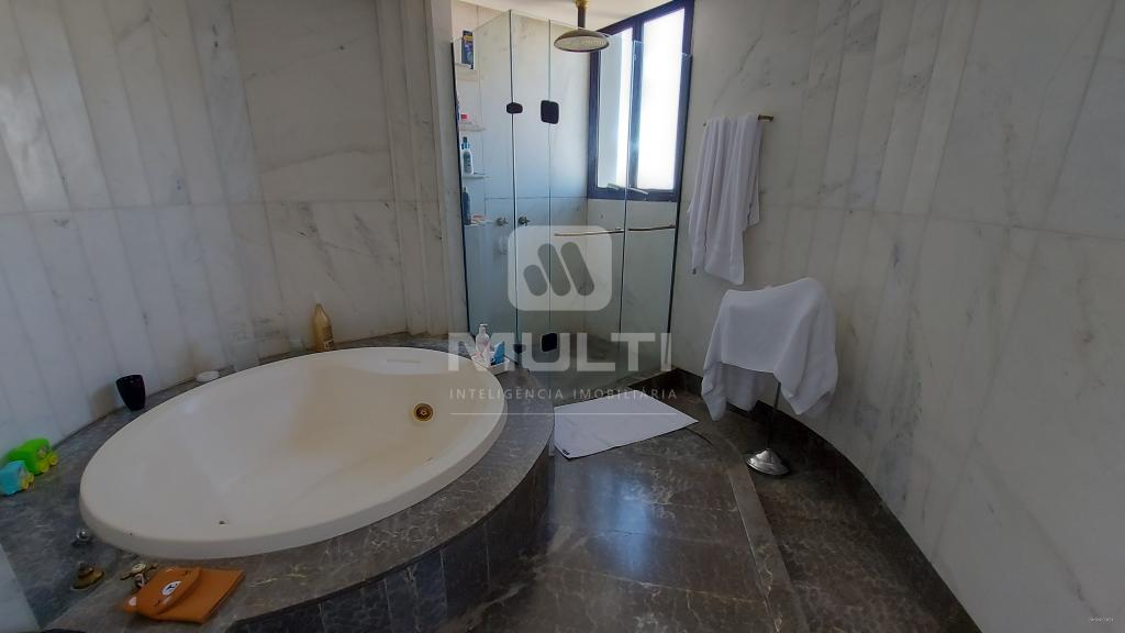 Cobertura à venda com 4 quartos, 698m² - Foto 39
