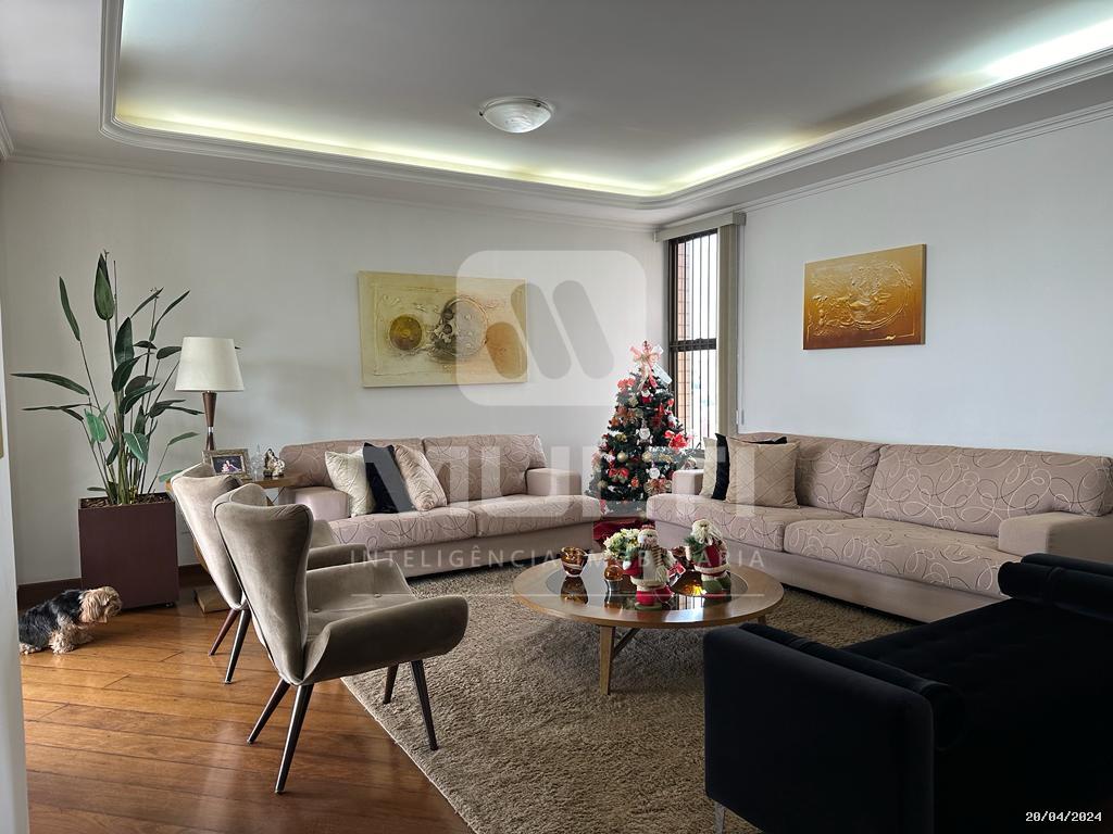 Apartamento à venda com 4 quartos, 180m² - Foto 5
