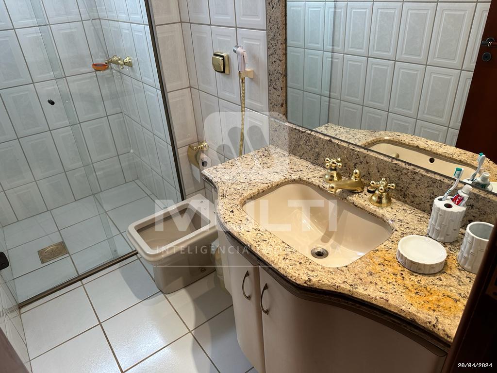 Apartamento à venda com 4 quartos, 180m² - Foto 13