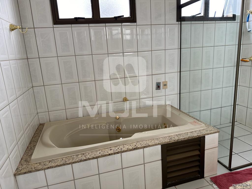 Apartamento à venda com 4 quartos, 180m² - Foto 17