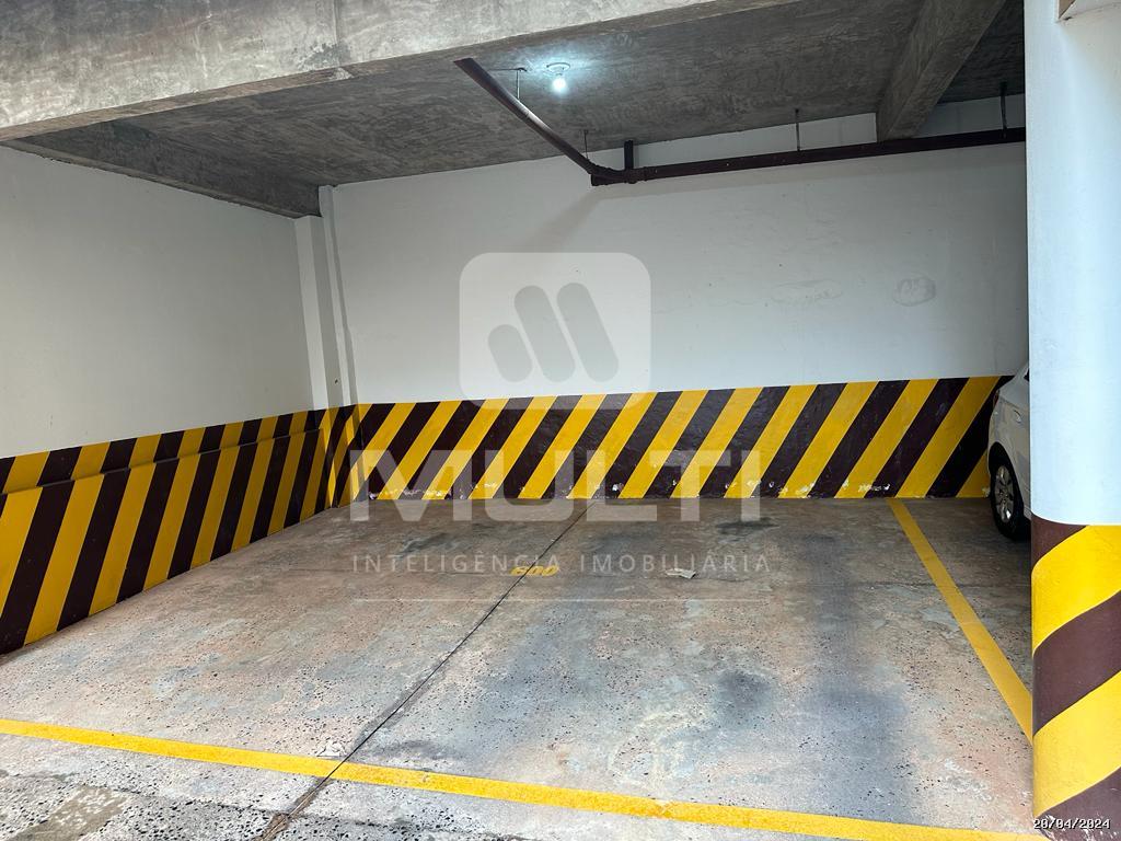Apartamento à venda com 4 quartos, 180m² - Foto 22