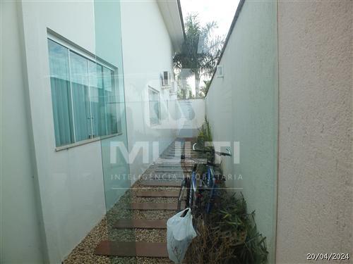 Casa de Condomínio à venda com 4 quartos, 400m² - Foto 6