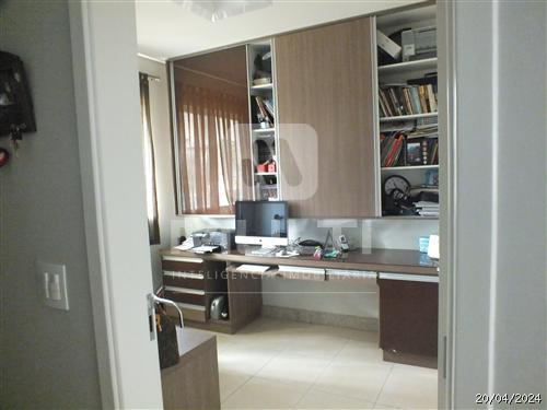 Casa de Condomínio à venda com 4 quartos, 400m² - Foto 9