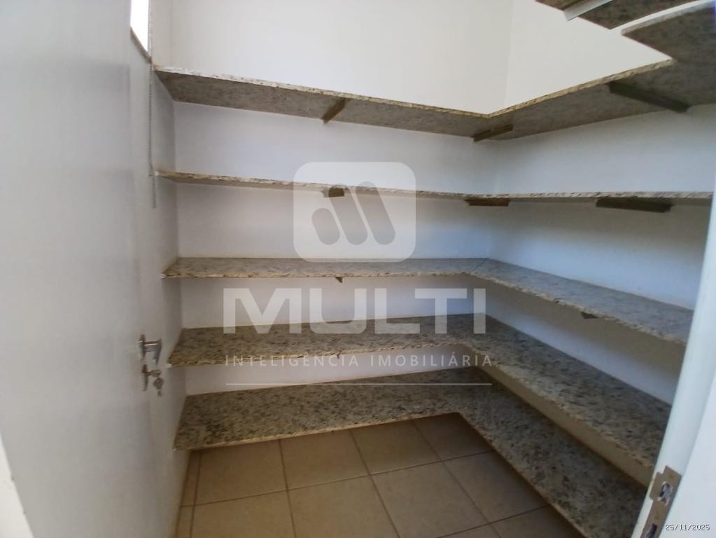 Casa, 3 quartos, 237 m² - Foto 16