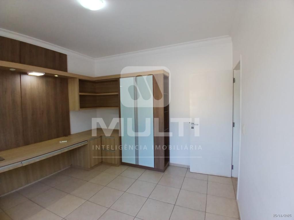 Casa, 3 quartos, 237 m² - Foto 34