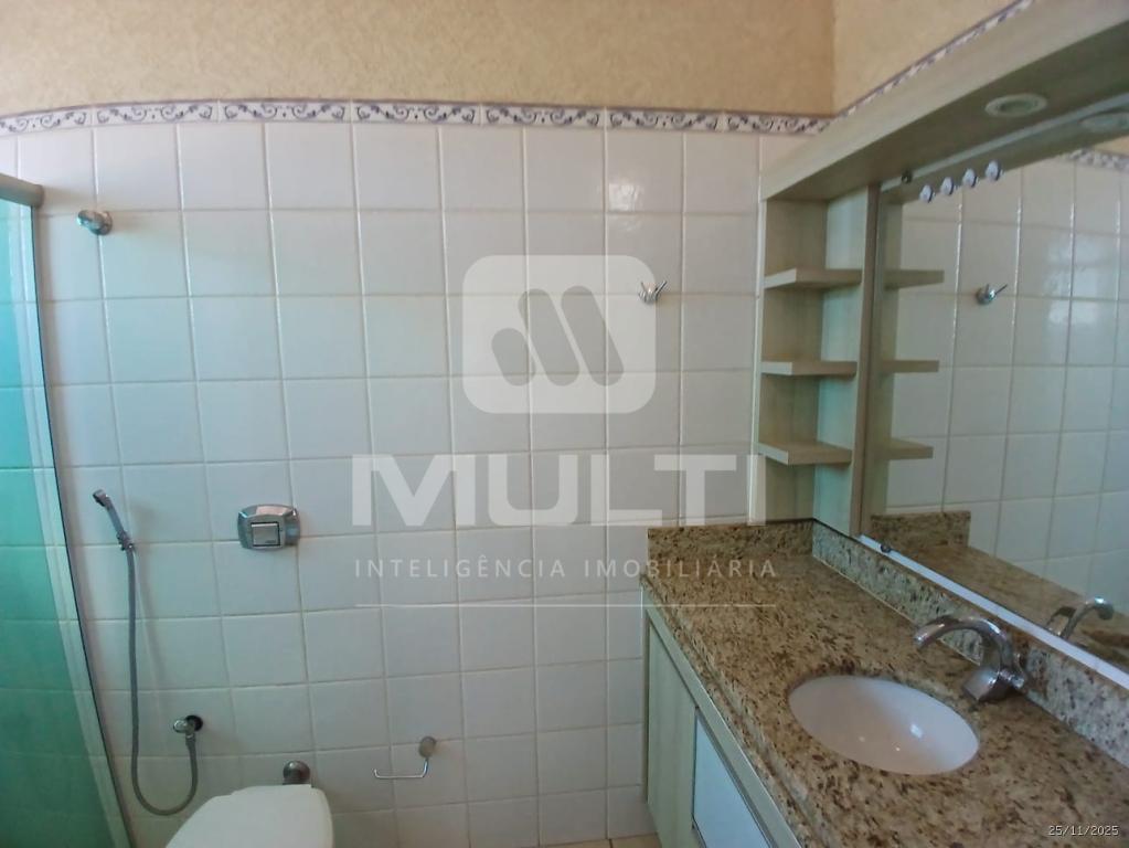 Casa, 3 quartos, 237 m² - Foto 40