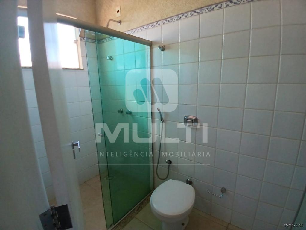 Casa, 3 quartos, 237 m² - Foto 41