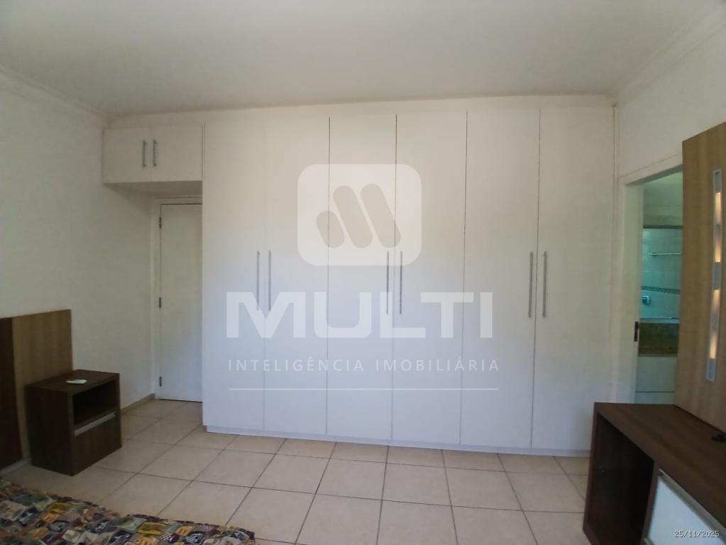 Casa, 3 quartos, 237 m² - Foto 45