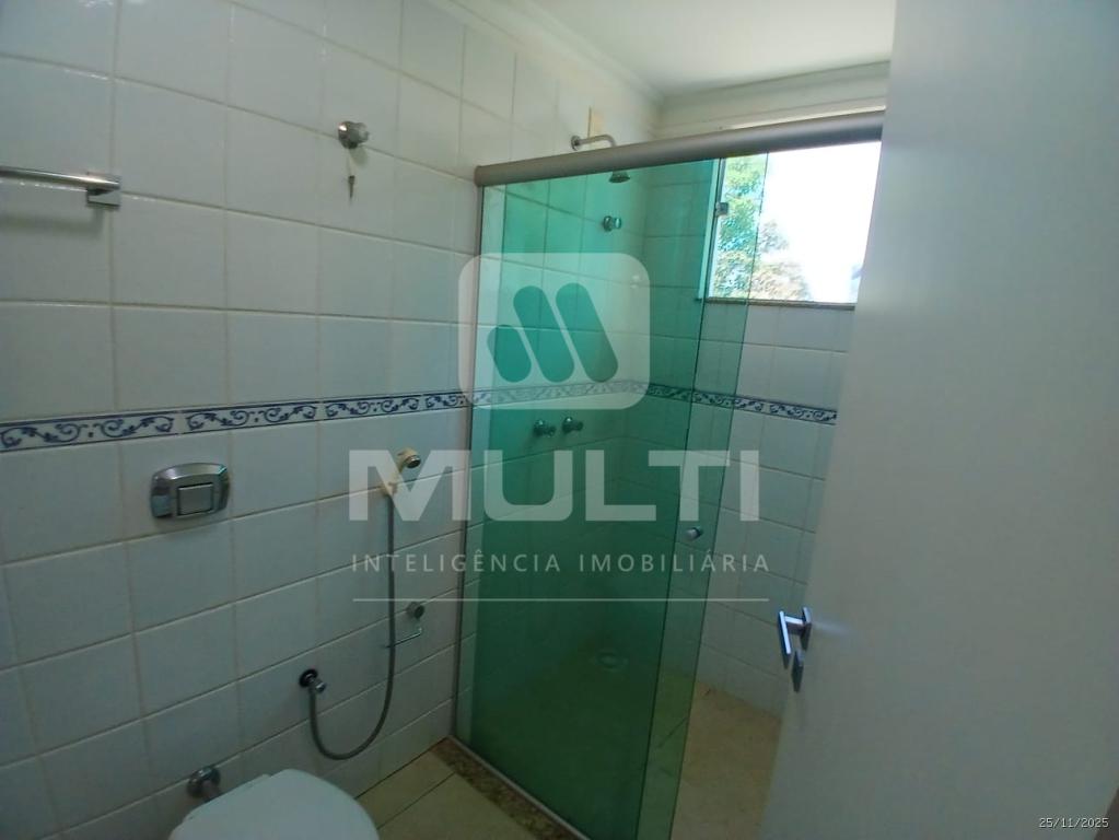 Casa, 3 quartos, 237 m² - Foto 47