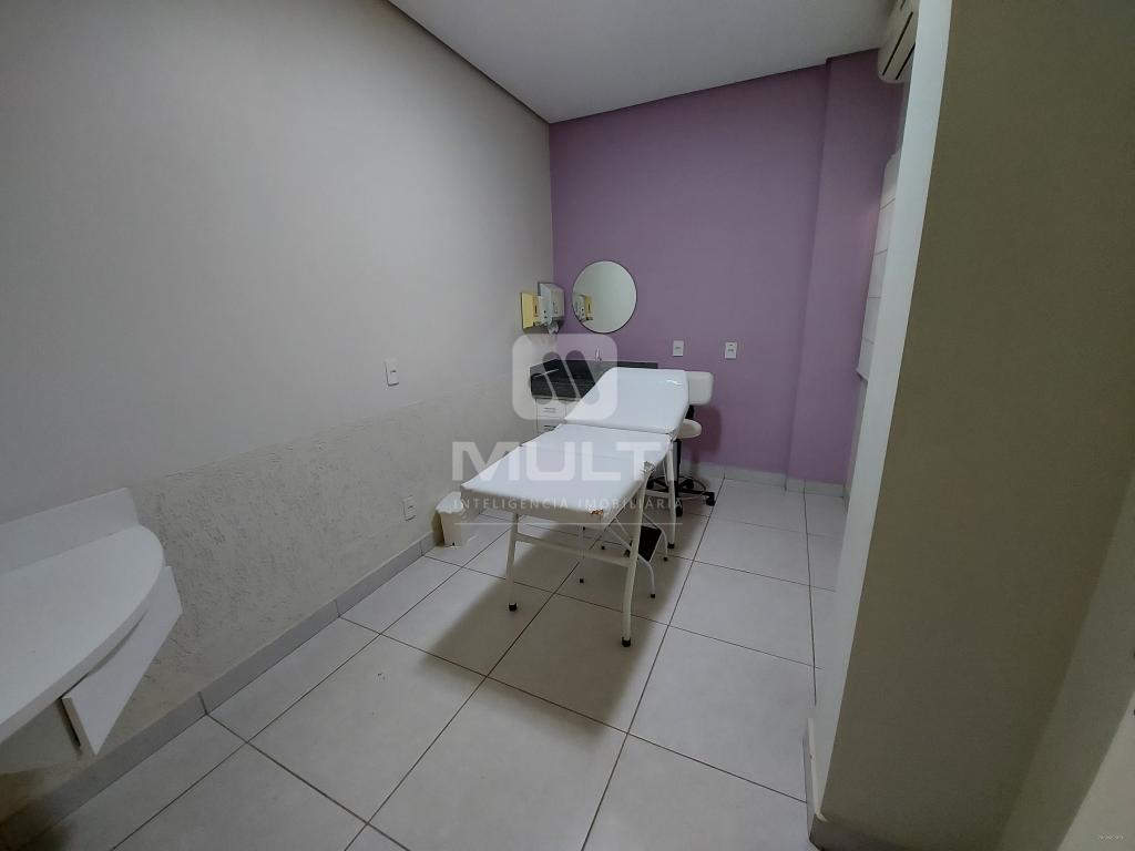 Prédio Inteiro à venda com 5 quartos, 440m² - Foto 5