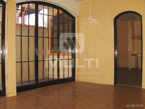 Casa à venda com 5 quartos, 371m² - Foto 1