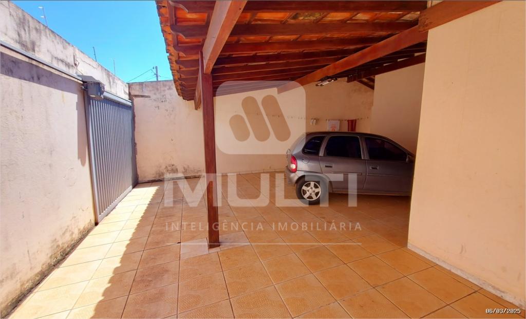 Casa, 3 quartos, 180 m² - Foto 1
