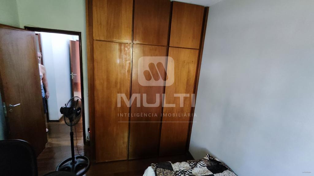 Apartamento à venda com 4 quartos, 130m² - Foto 11