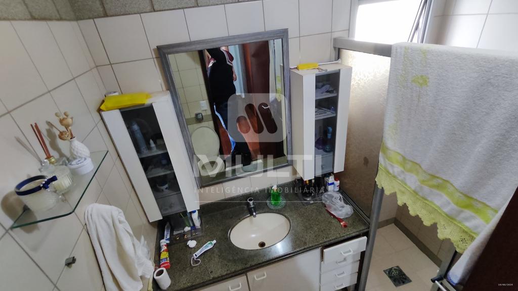 Apartamento à venda com 4 quartos, 130m² - Foto 14