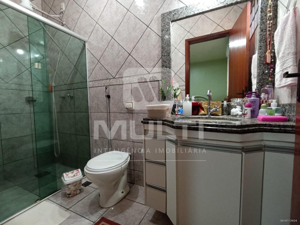 Casa à venda com 3 quartos, 123m² - Foto 7