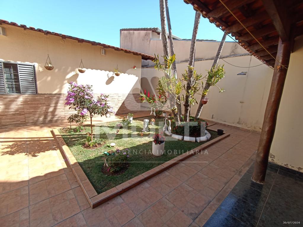 Casa à venda com 3 quartos, 123m² - Foto 15