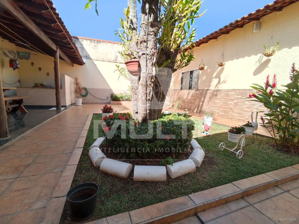 Casa à venda com 3 quartos, 123m² - Foto 16